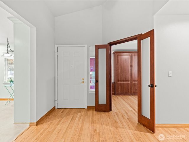 4227 Stonebridge Way, Lynnwood, WA 98037