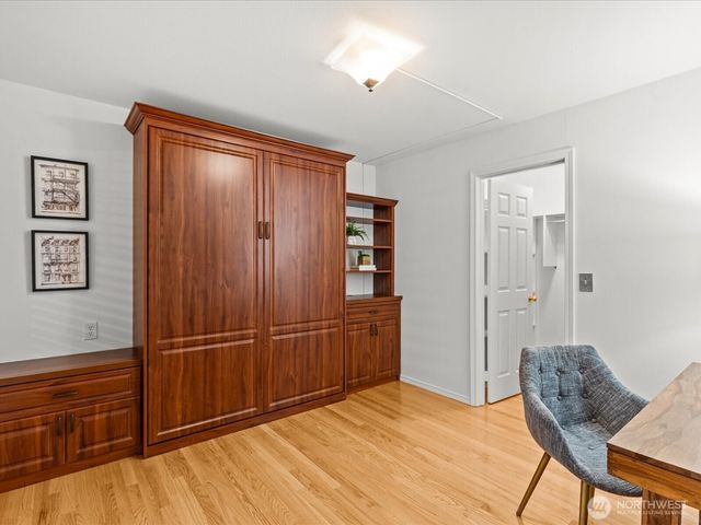 4227 Stonebridge Way, Lynnwood, WA 98037