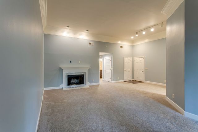 209 Ashlawn Ct Unit 209, Nashville, TN 37215