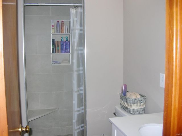 2228 Heritage Avenue, Evansville, IN 47711