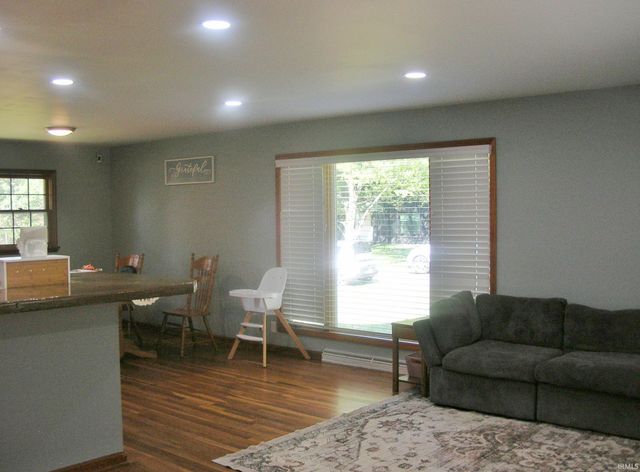 2228 Heritage Avenue, Evansville, IN 47711