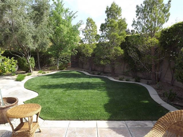 16 FEATHER SOUND Drive 0, Henderson, NV 89052