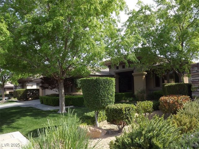 16 FEATHER SOUND Drive 0, Henderson, NV 89052