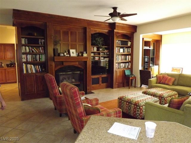 16 FEATHER SOUND Drive 0, Henderson, NV 89052