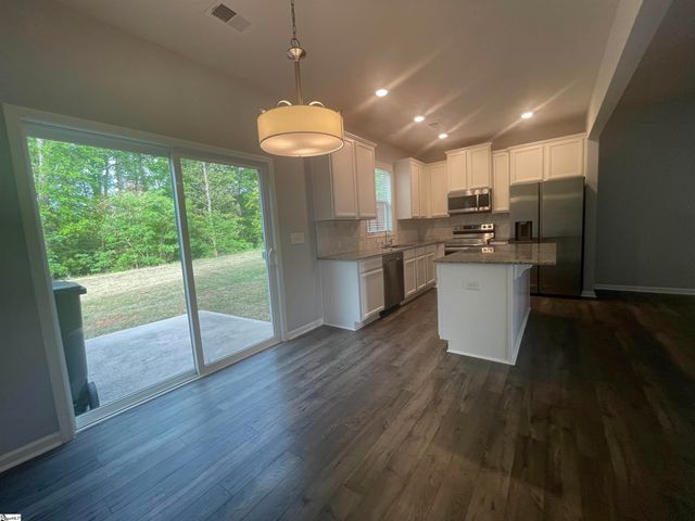 325 Hartland Place, Simpsonville, SC 29680