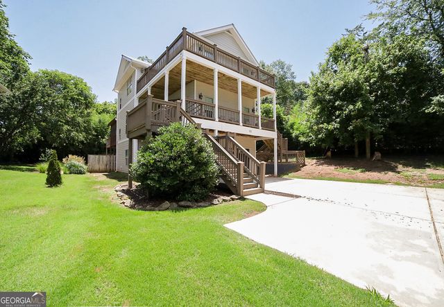 132 Poplar Street N, Athens, GA 30606