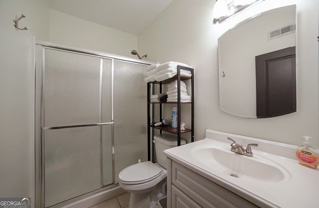 132 Poplar Street N, Athens, GA 30606