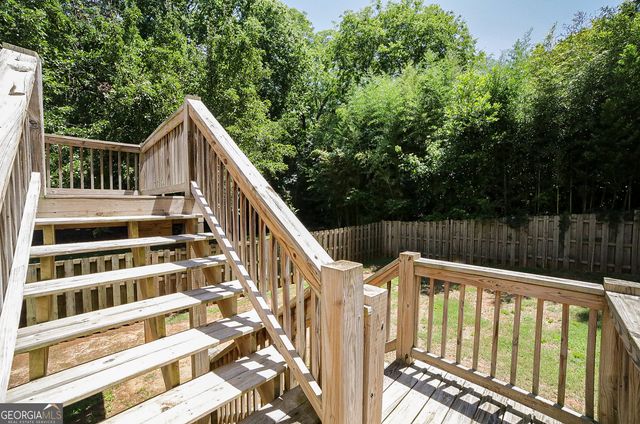 132 Poplar Street N, Athens, GA 30606