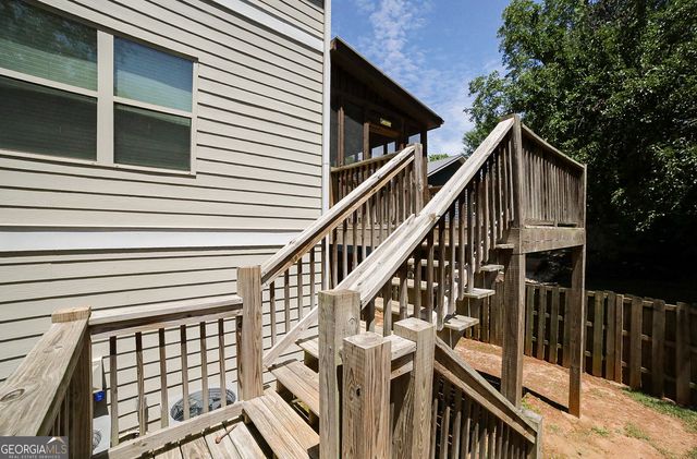 132 Poplar Street N, Athens, GA 30606