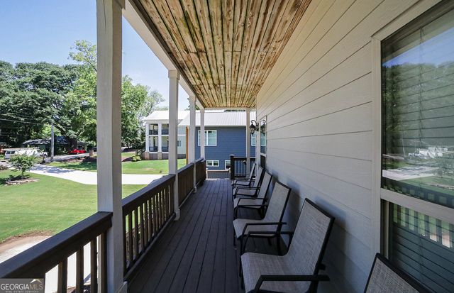 132 Poplar Street N, Athens, GA 30606