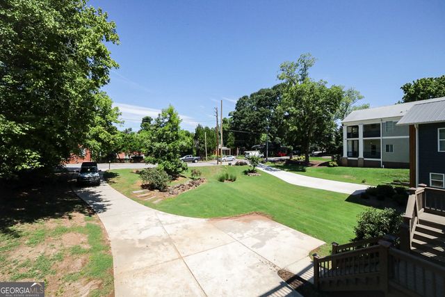 132 Poplar Street N, Athens, GA 30606