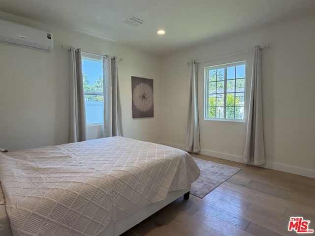11836 Laurelwood Drive, Studio City (los Angeles), CA 91604