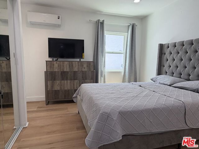 11836 Laurelwood Drive, Studio City (los Angeles), CA 91604