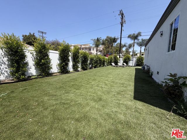 11836 Laurelwood Drive, Studio City (los Angeles), CA 91604