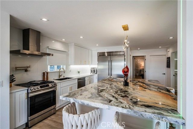 1120 E Mission Road 102, Fallbrook, CA 92028