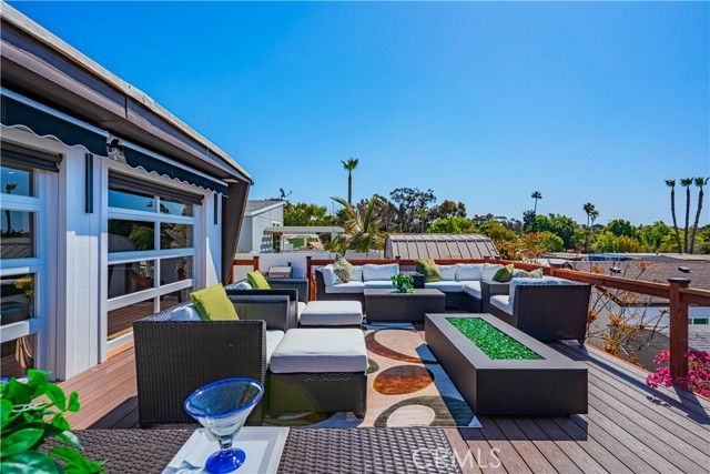 1120 E Mission Road 102, Fallbrook, CA 92028