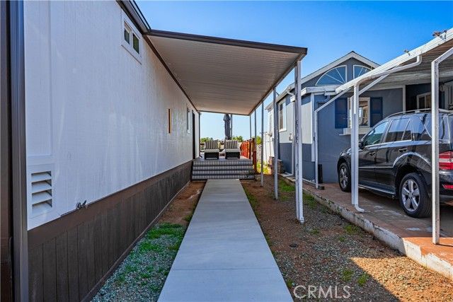 1120 E Mission Road 102, Fallbrook, CA 92028