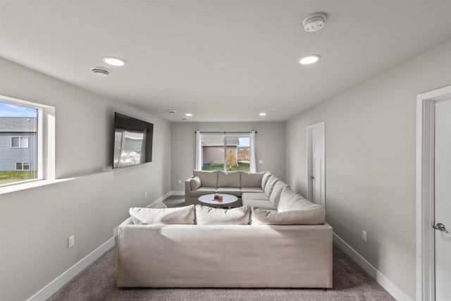 6657 Uecker Drive, Deforest, WI 53532