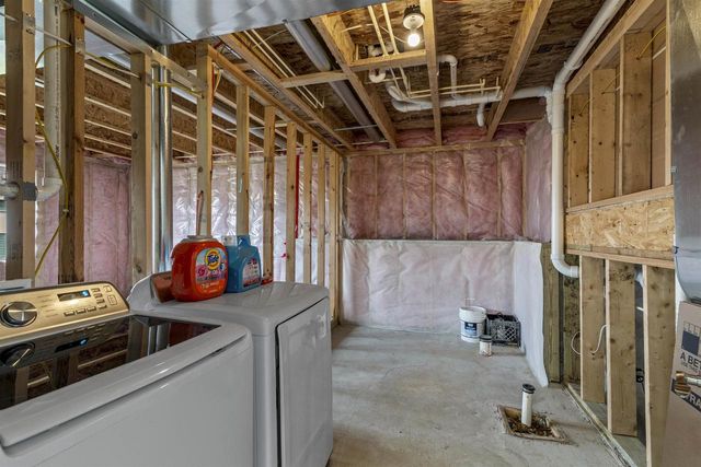 6657 Uecker Drive, Deforest, WI 53532