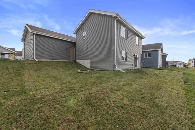 6657 Uecker Drive, Deforest, WI 53532