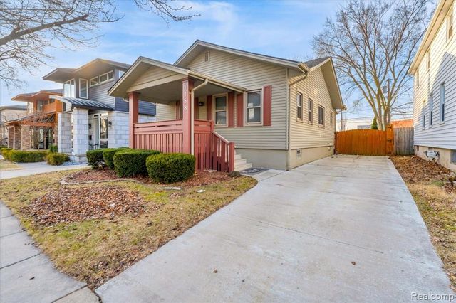 1188 Ruffner Avenue, Birmingham, MI 48009