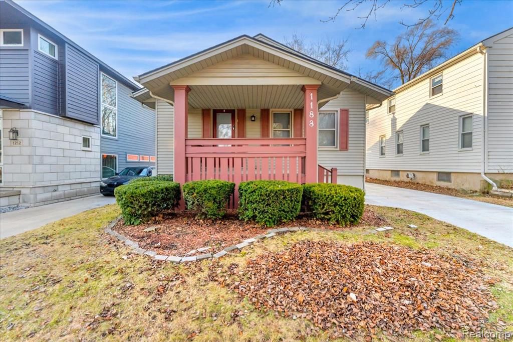 1188 Ruffner Avenue, Birmingham, MI 48009