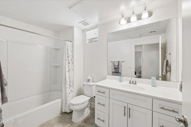 7820 E BASELINE Road 103, Mesa, AZ 85209