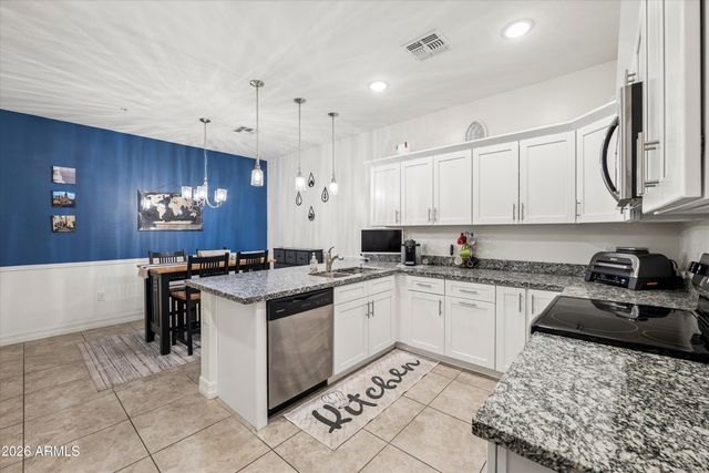 7820 E BASELINE Road 103, Mesa, AZ 85209