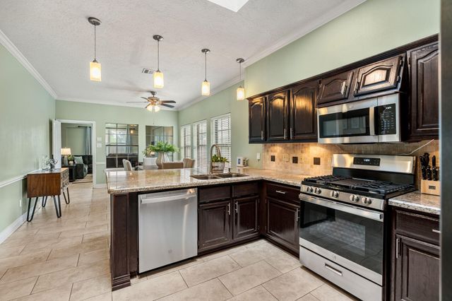 15818 Sweetwater Creek Drive, Houston, TX 77095