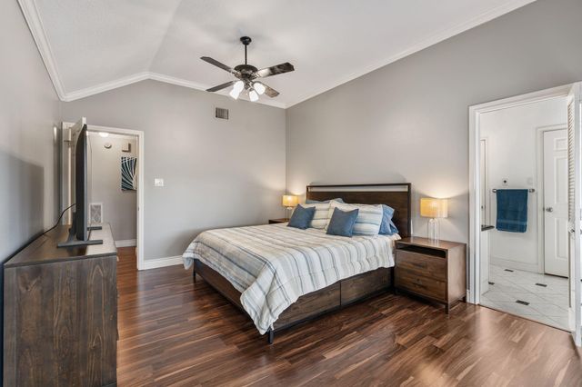 15818 Sweetwater Creek Drive, Houston, TX 77095