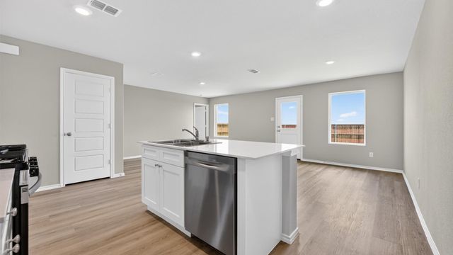 176 PINEHURST Drive, Boyd, TX 76023