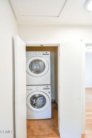 630 N Niagara Street, Burbank, CA 91505