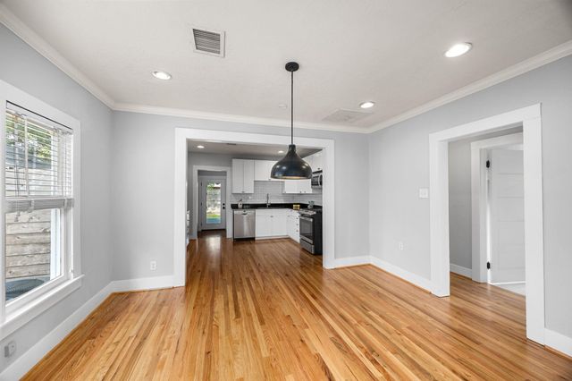 1131 Walling Street, Houston, TX 77009