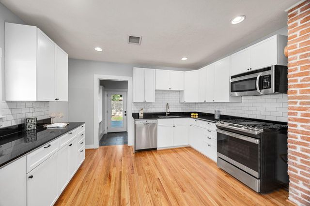 1131 Walling Street, Houston, TX 77009