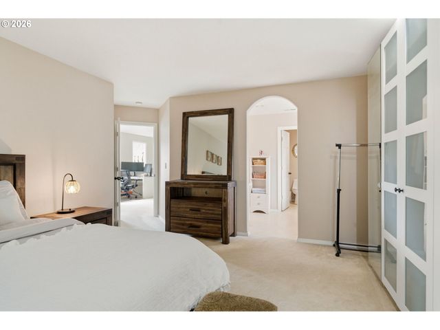 1168 Nw VINCA Ln, Camas, WA 98607