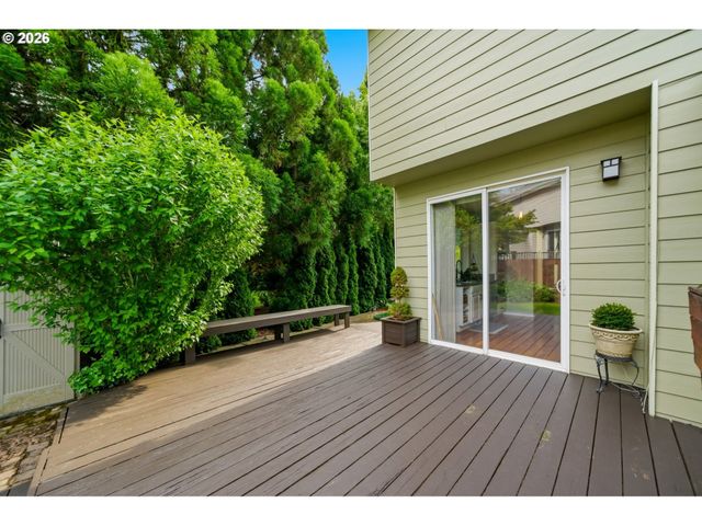 1168 Nw VINCA Ln, Camas, WA 98607