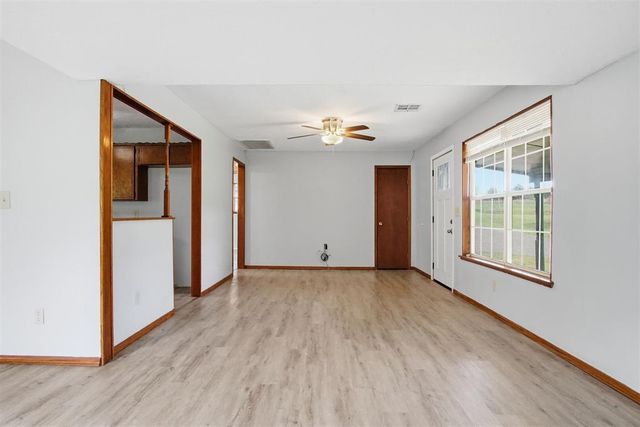 6000 96th Street, Noble, OK 73068