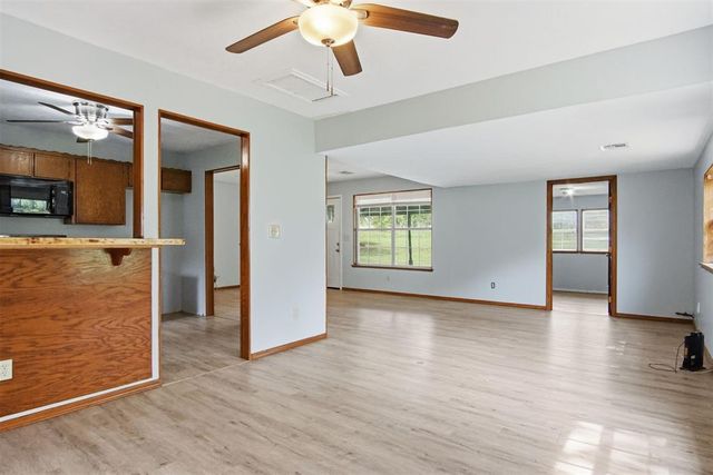 6000 96th Street, Noble, OK 73068