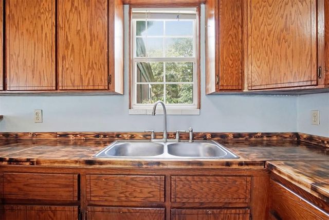 6000 96th Street, Noble, OK 73068