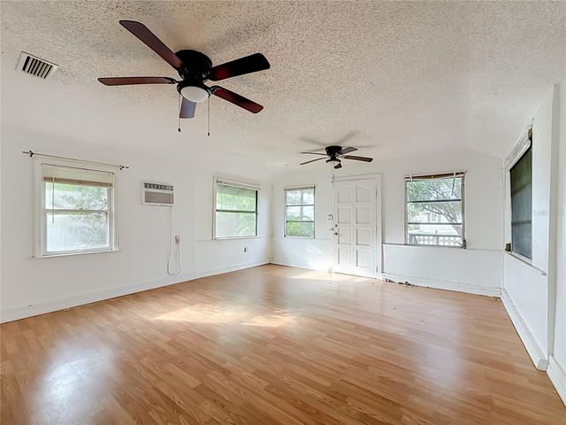 4519 HAINES ROAD N, St Petersburg, FL 33714
