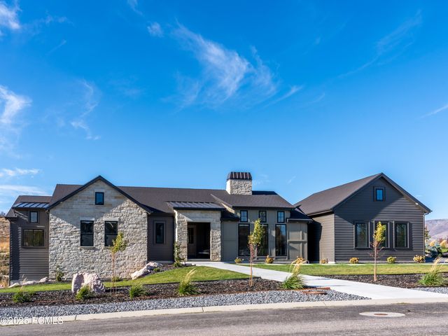 6188 E Hummingbird Point, Huntsville, UT 84317