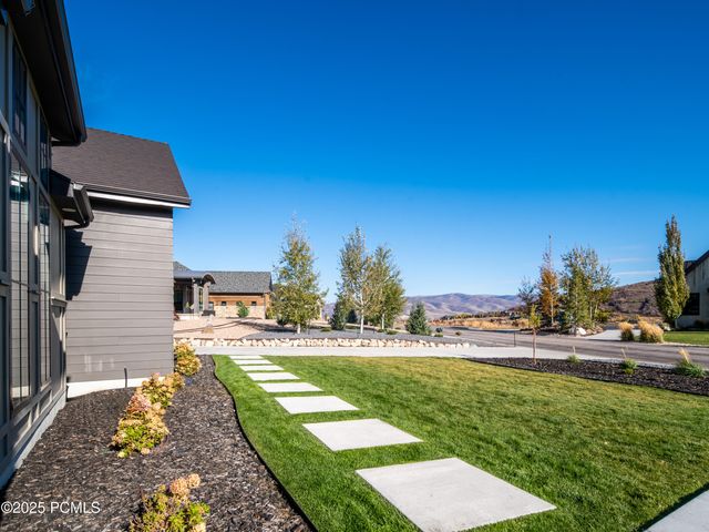 6188 E Hummingbird Point, Huntsville, UT 84317