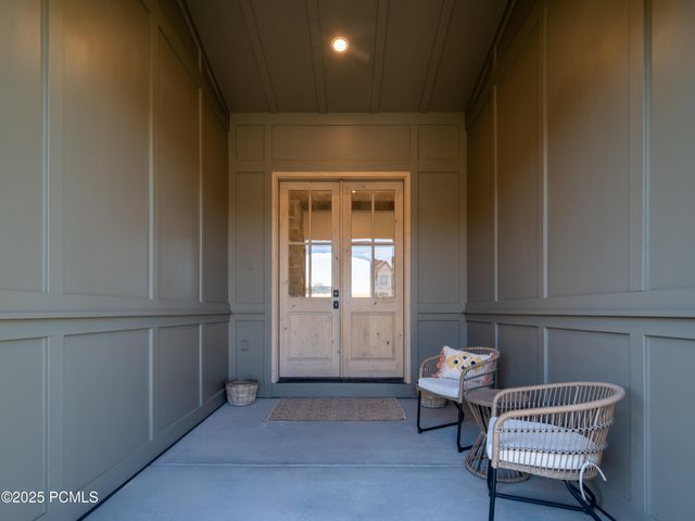 6188 E Hummingbird Point, Huntsville, UT 84317