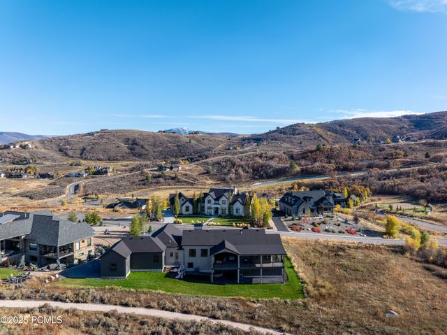 6188 E Hummingbird Point, Huntsville, UT 84317