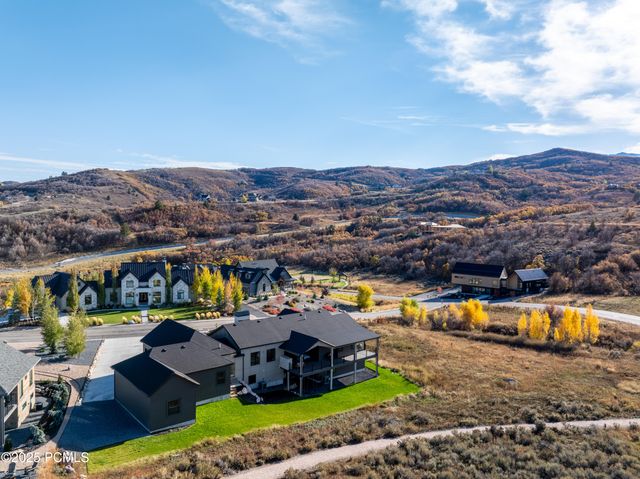 6188 E Hummingbird Point, Huntsville, UT 84317