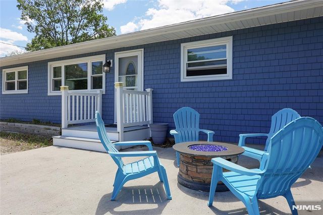 832 Demont Street, Toms River, NJ 08753