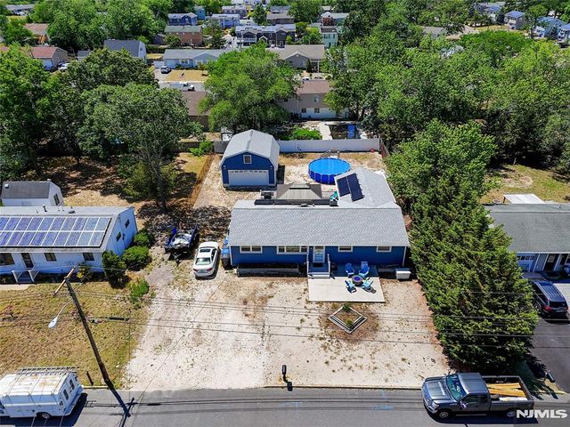 832 Demont Street, Toms River, NJ 08753