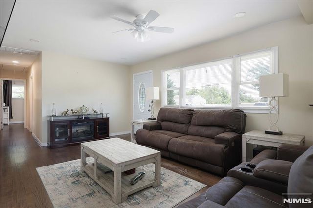 832 Demont Street, Toms River, NJ 08753