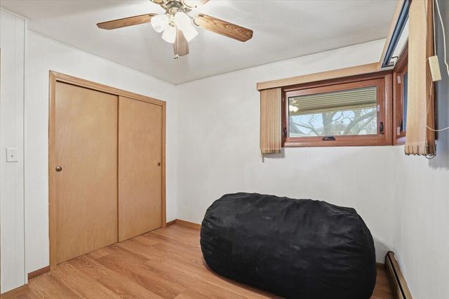 2177 S 80th STREET, West Allis, WI 53219