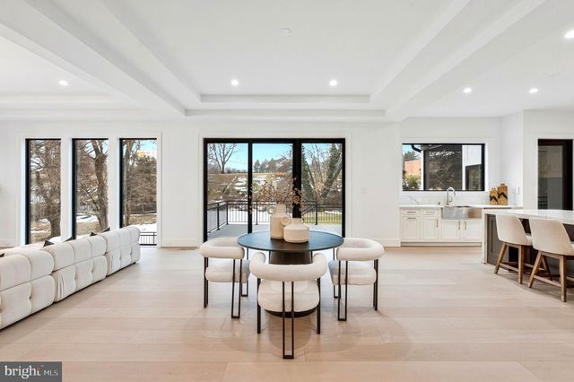 942 DEAD RUN DR, Mclean, VA 22101